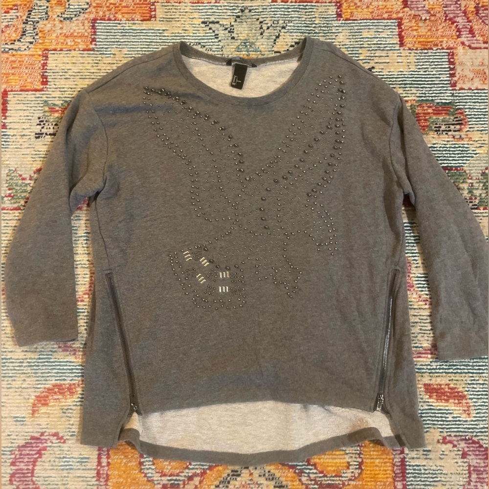 Size large H&M top